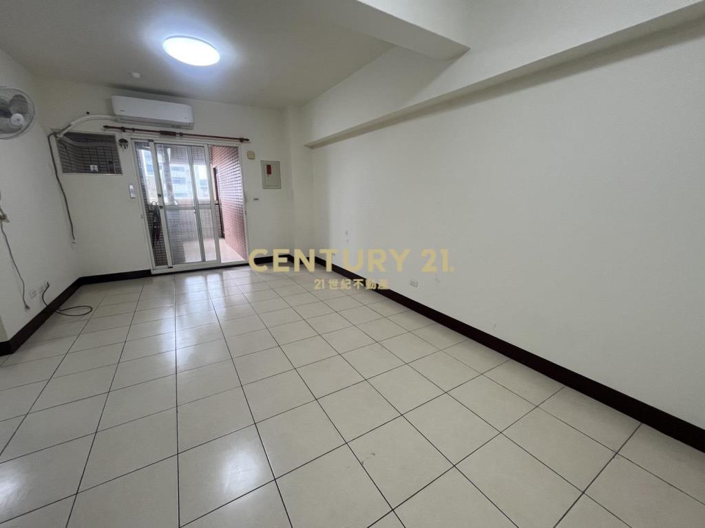 沙鹿新光田特區大樓三房+車位