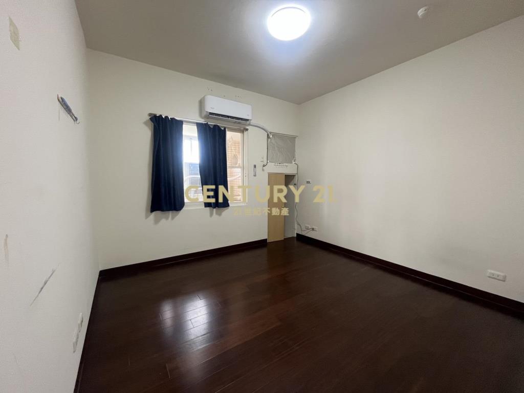 沙鹿新光田特區大樓三房+車位