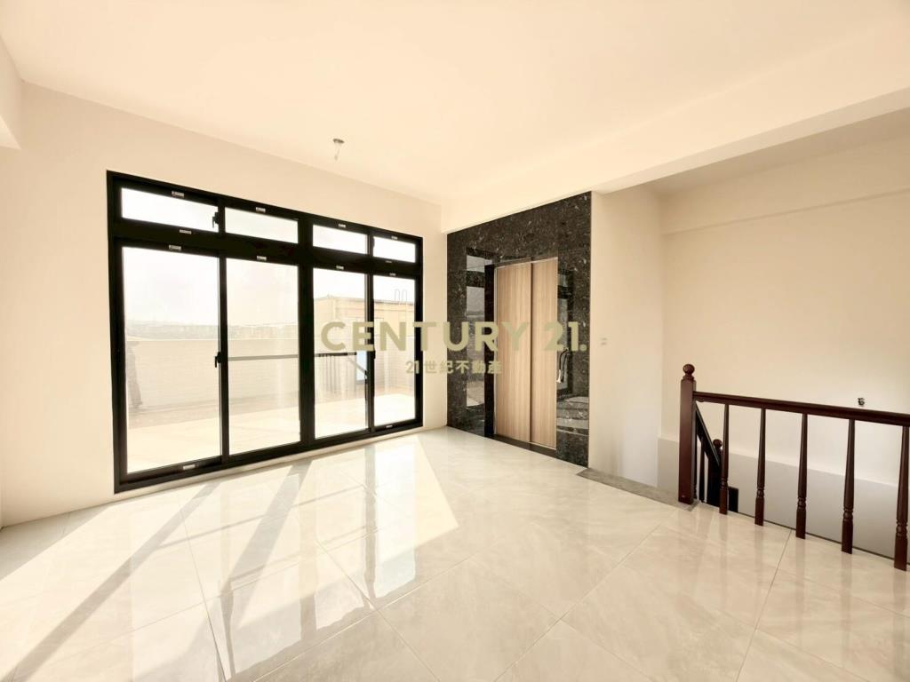 沙鹿南斗路電梯別墅I