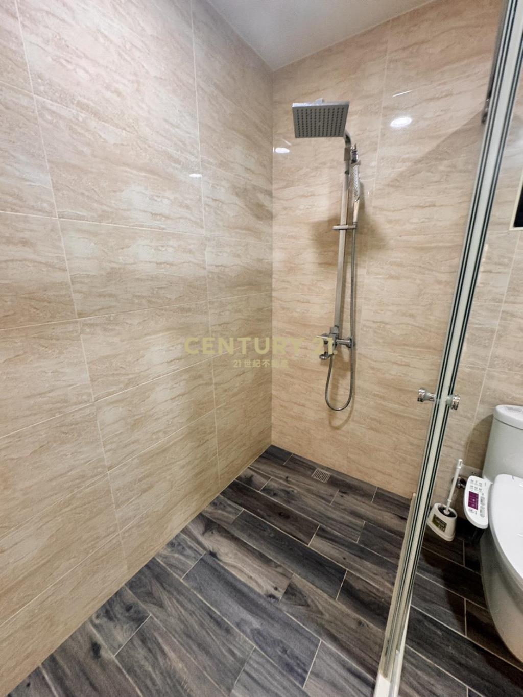 南社路臨路別墅