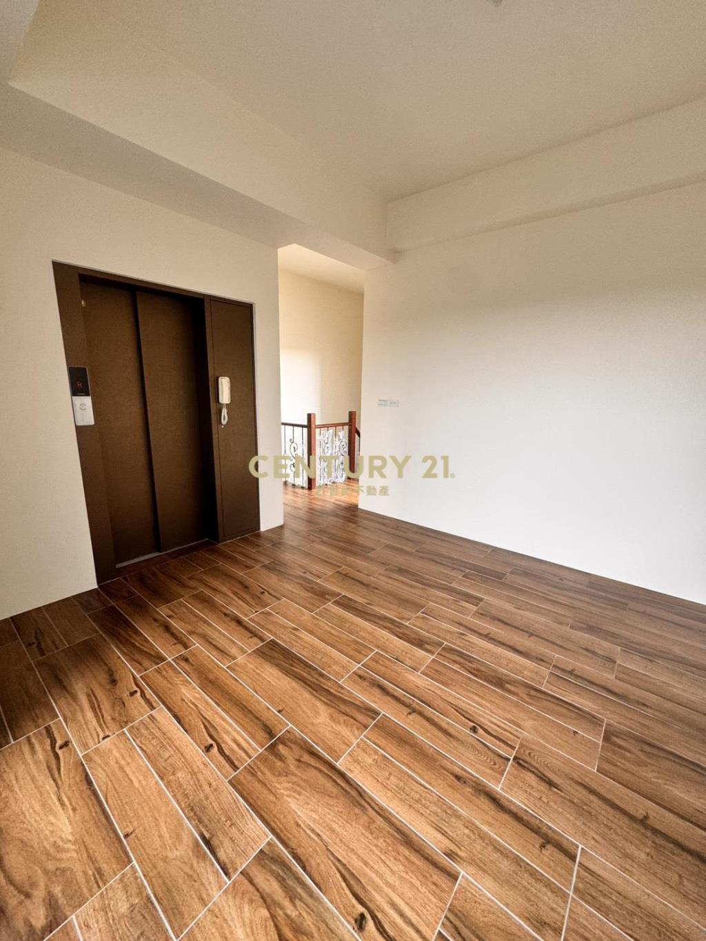 沙鹿正德路電梯別墅