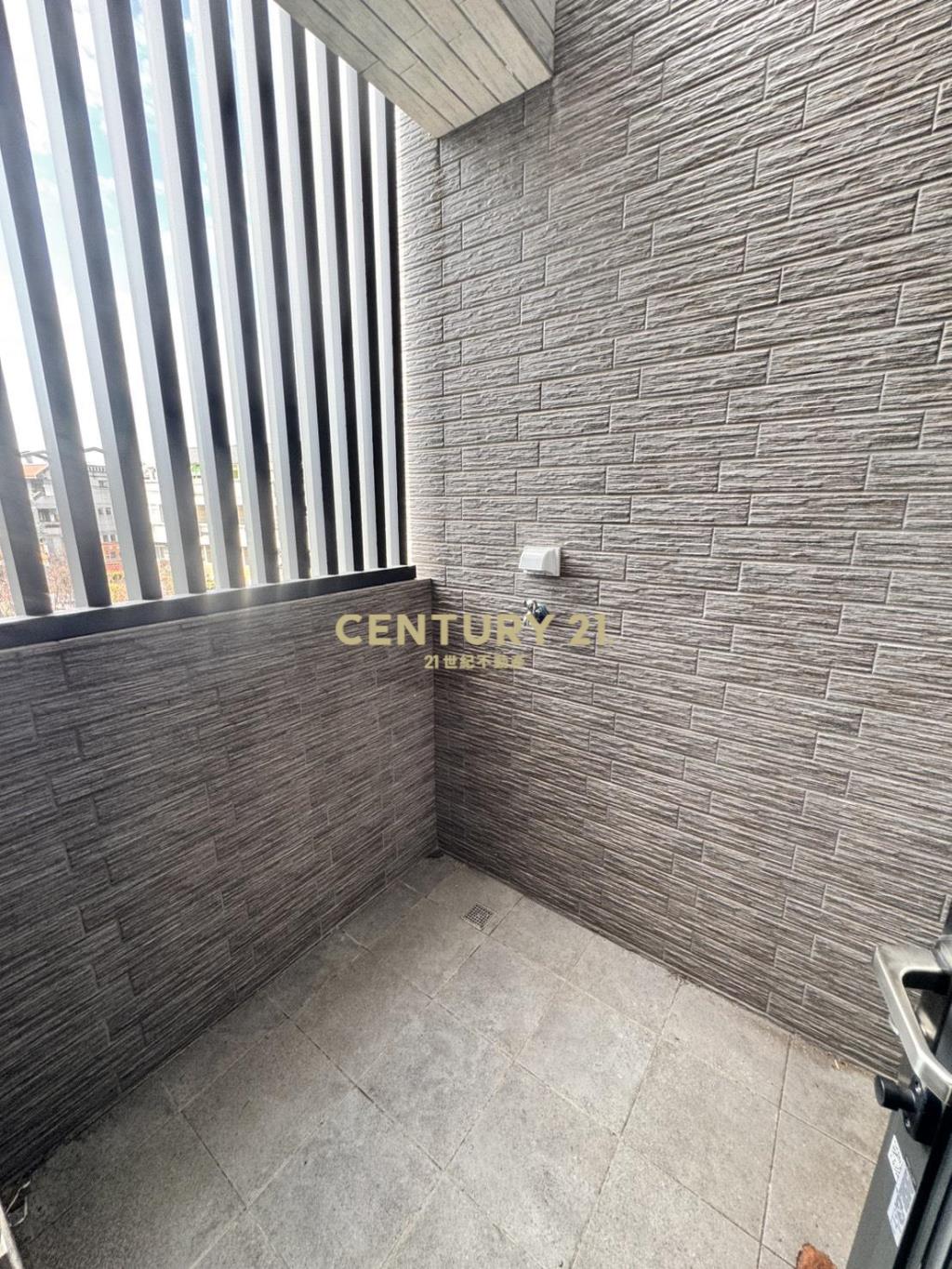 沙鹿正德路電梯別墅