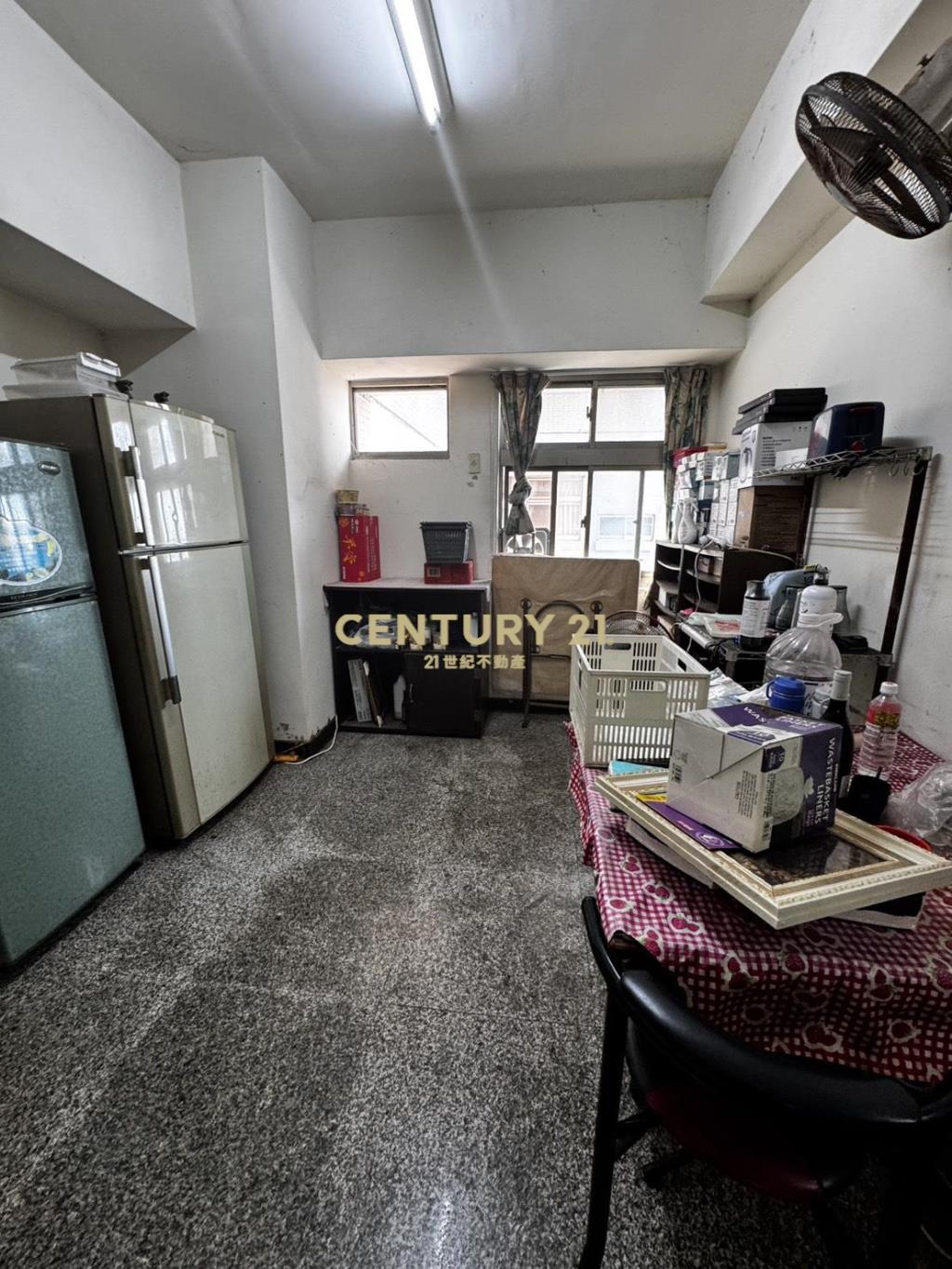 果貿陽明新村三房平車