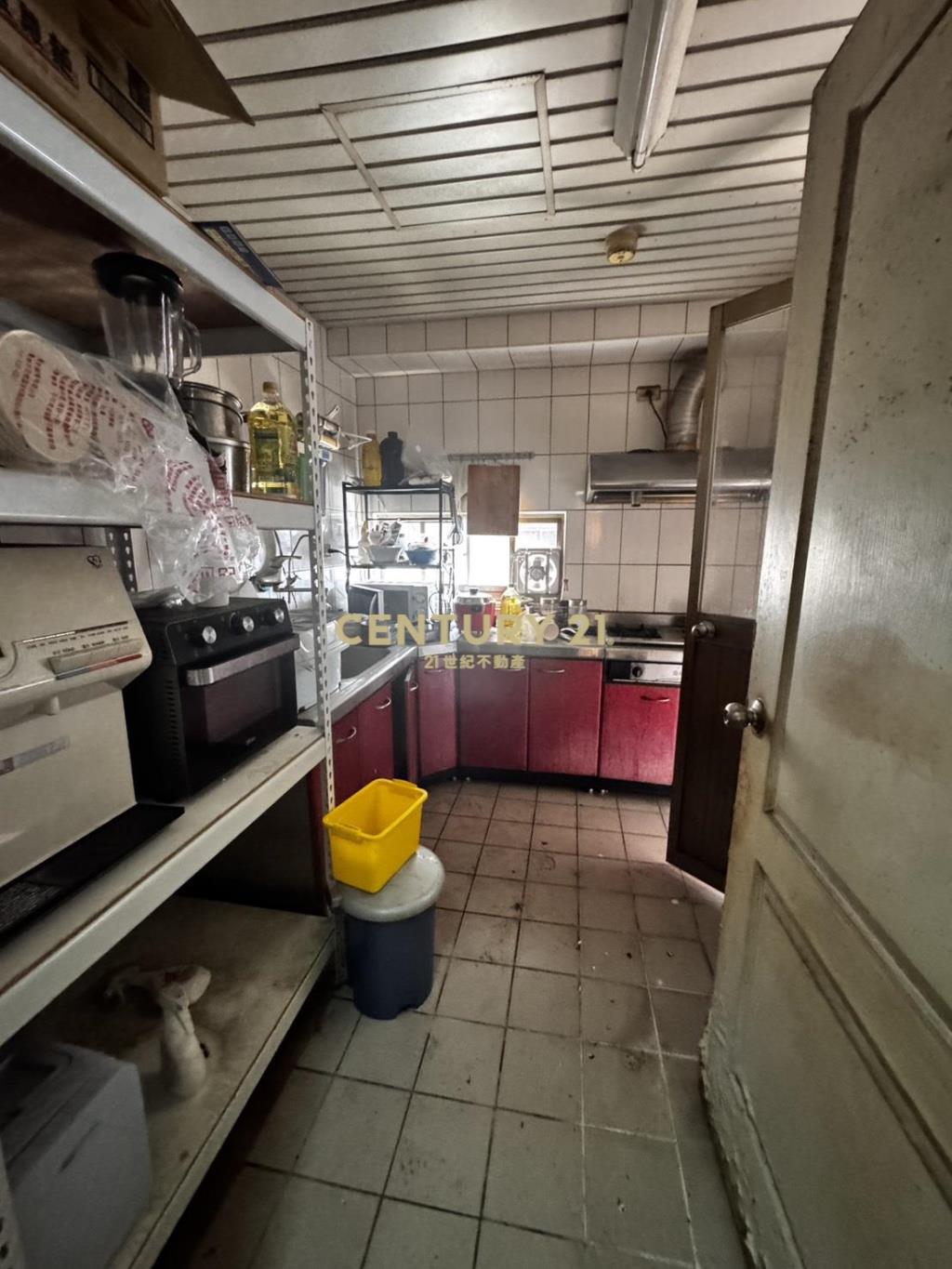 果貿陽明新村三房平車