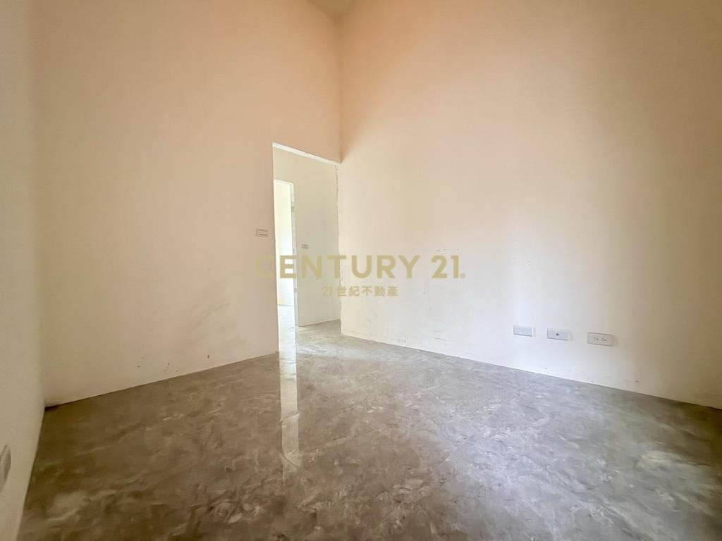 家樂福商圈大後院3房平車