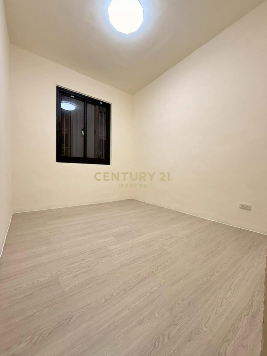 東峰公園雙陽台健身美寓