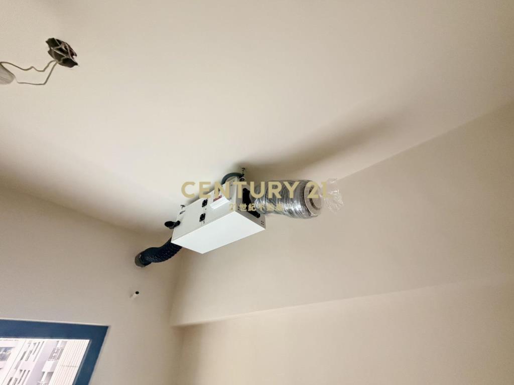 新光特區雙陽台3房平車