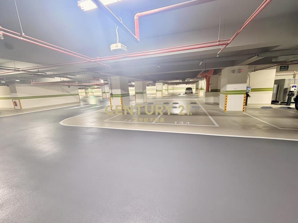 新光特區雙陽台3房平車