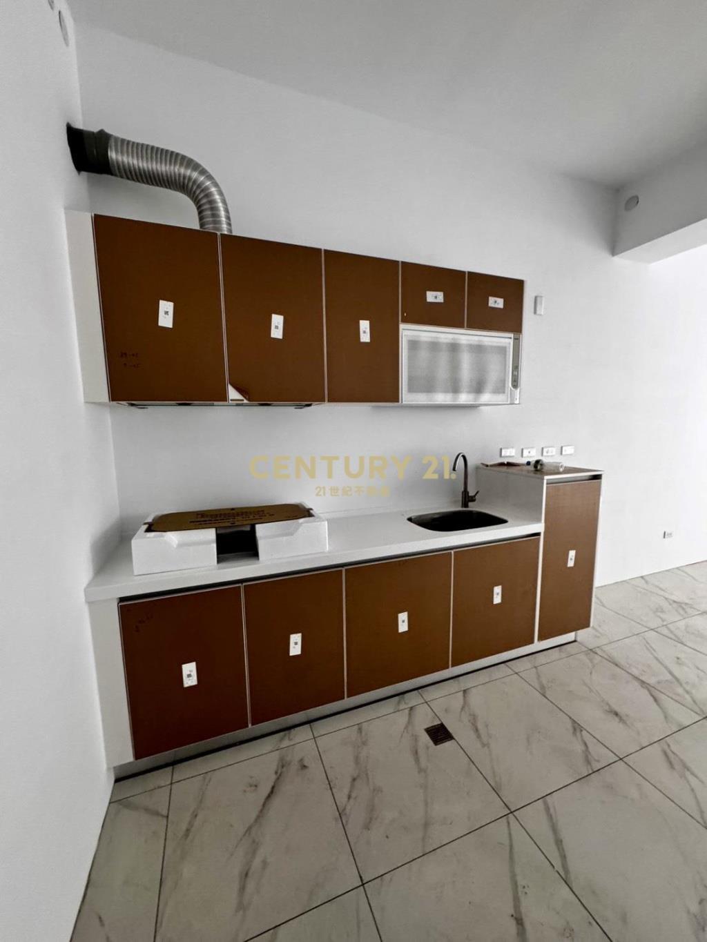 龍北路新加坡式別墅