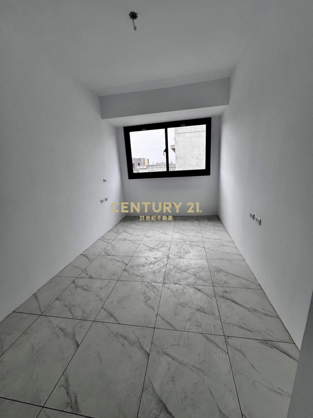 龍北路新加坡式別墅