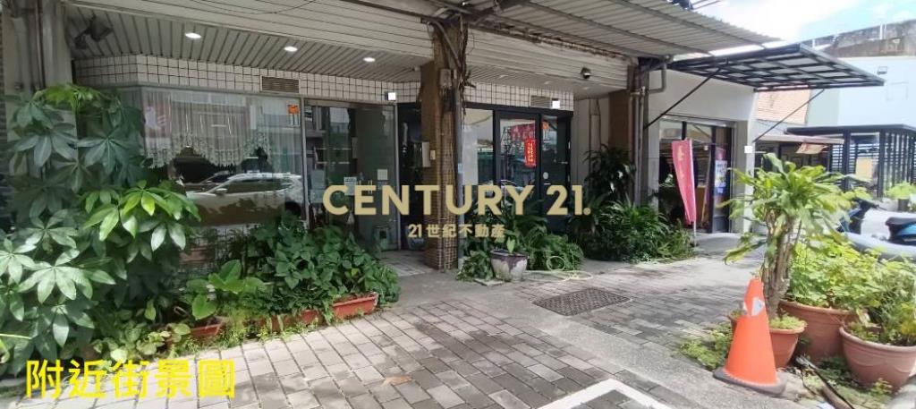 南投房屋-集賢路18、20店面(租)