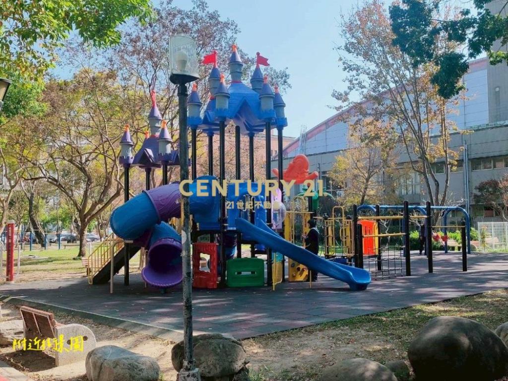 南投房屋-縣長公館旁地59坪店鋪(租)