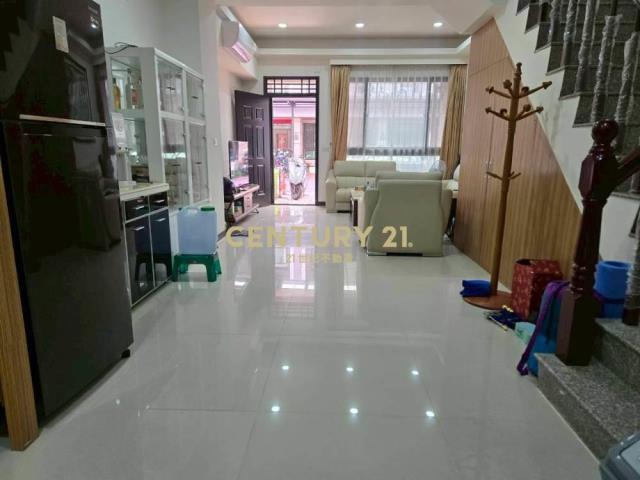 南投房屋-10年屋車庫美墅近南投市區