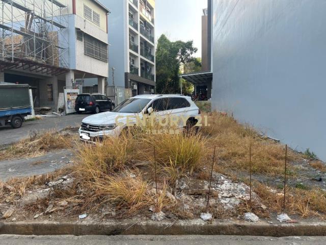 南投土地-南崗仁和路旁角建地42坪