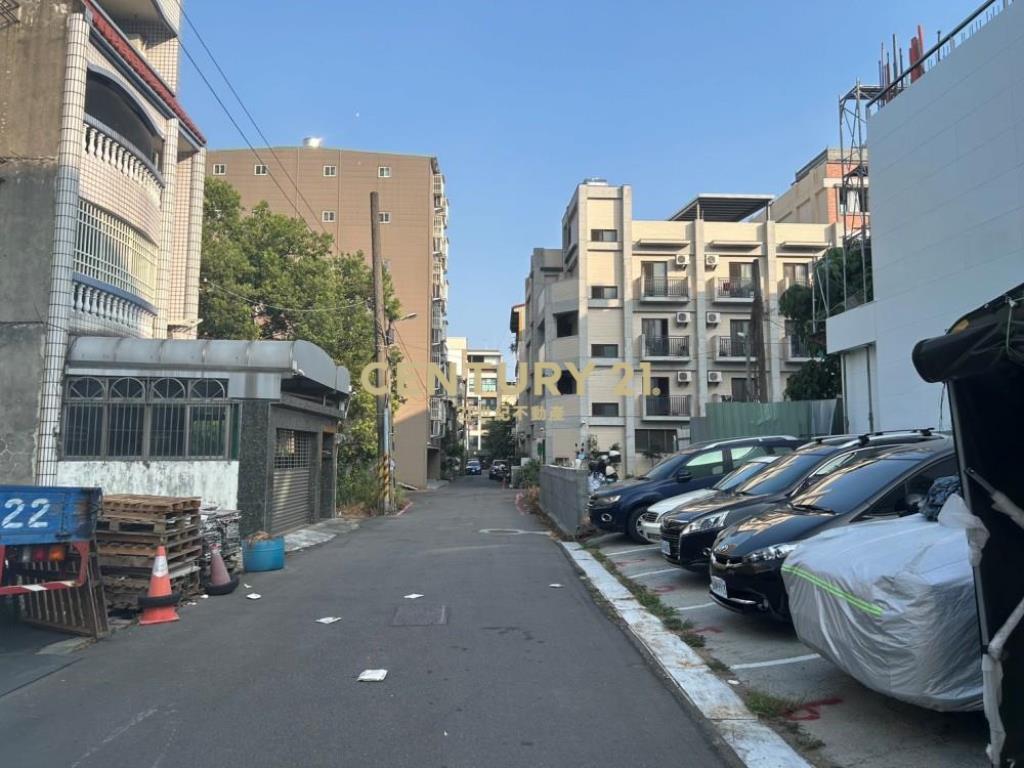 南投土地-南崗仁和路旁角建地42坪
