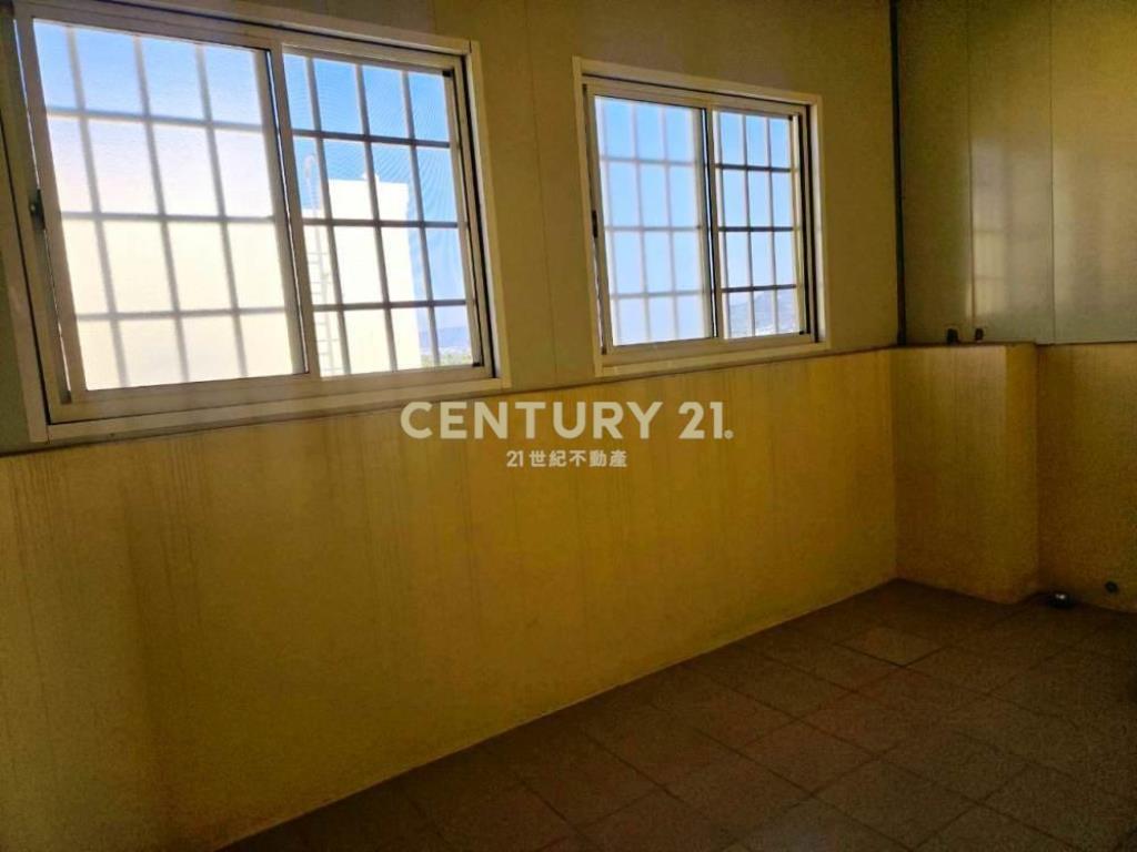 南投房屋-10年屋車庫美墅近南投市區
