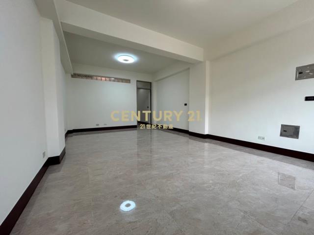 南投房屋-南投中興路核心金店面