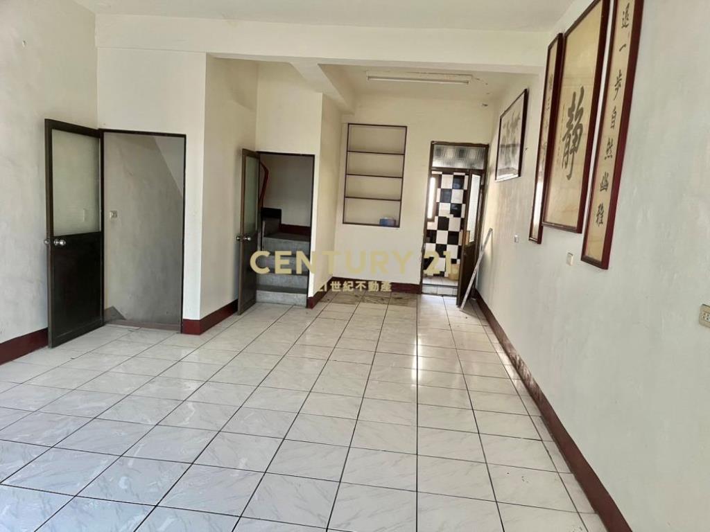 南投房屋-中興國中旁近交流道店面