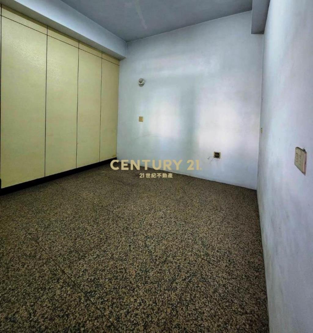 南投房屋-正虎山路角店面(租)