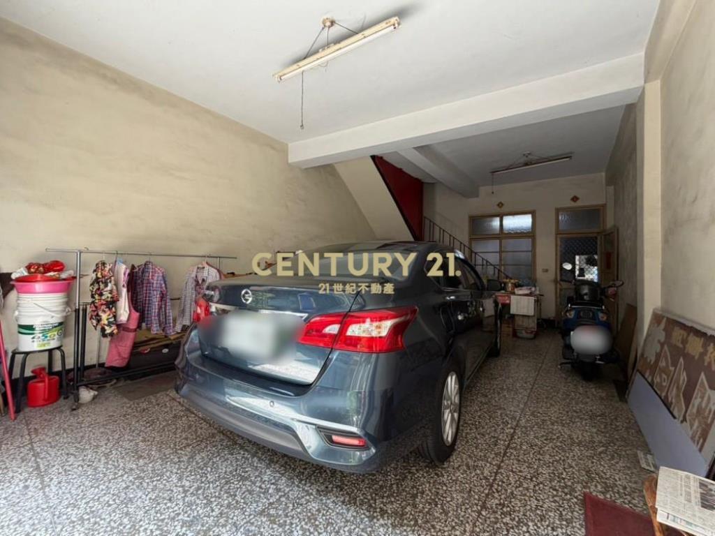 草屯房屋-草屯市中心機能車庫透天