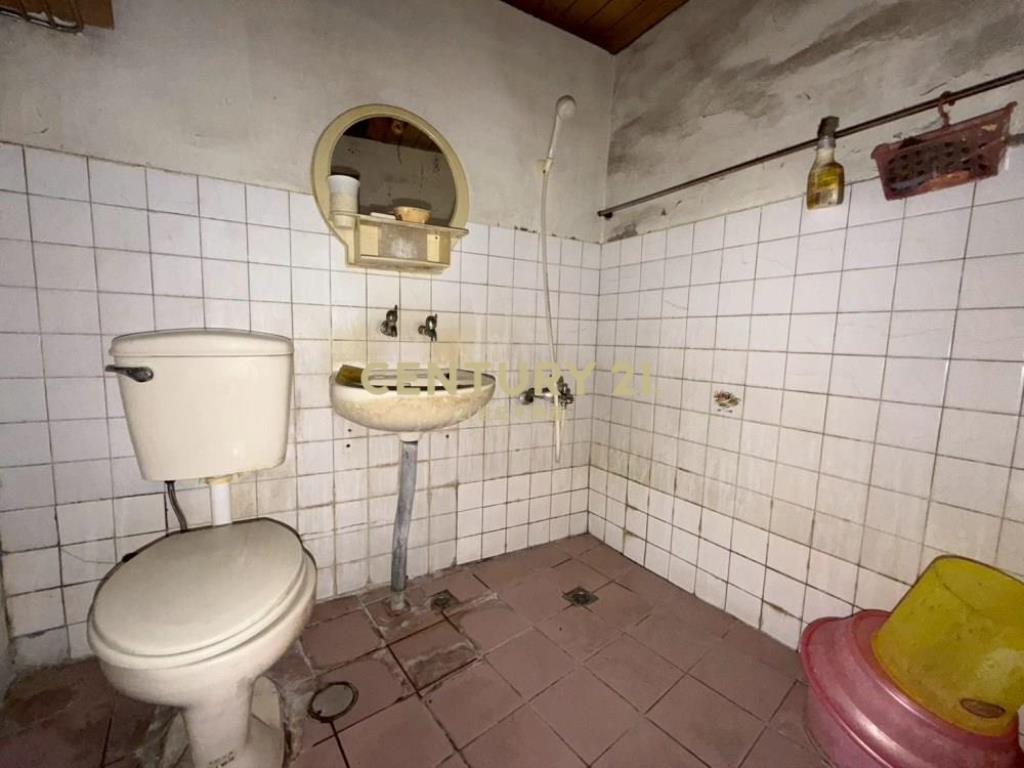 草屯房屋-草屯市中心機能車庫透天