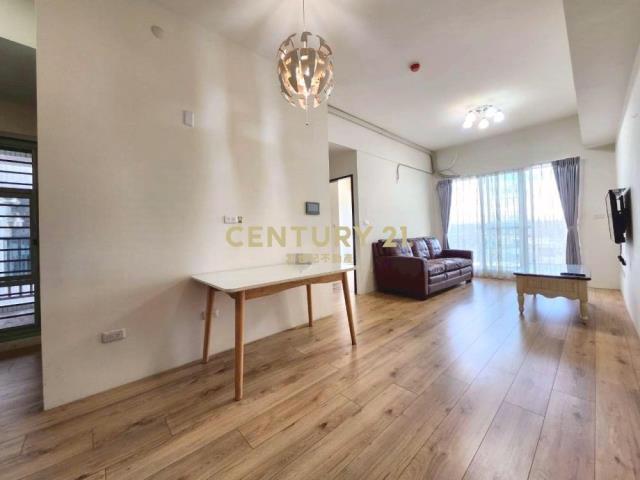 草屯房屋-草屯年輕貴族高樓層平車華廈