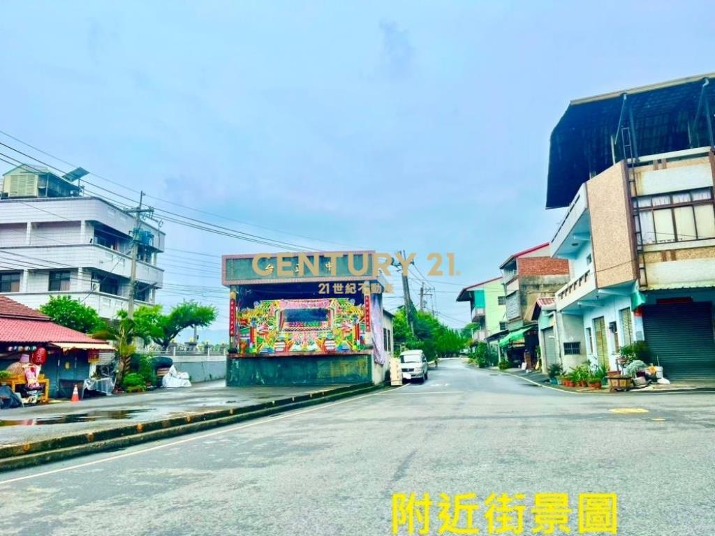 草屯房屋-近交流道邊間典雅透天