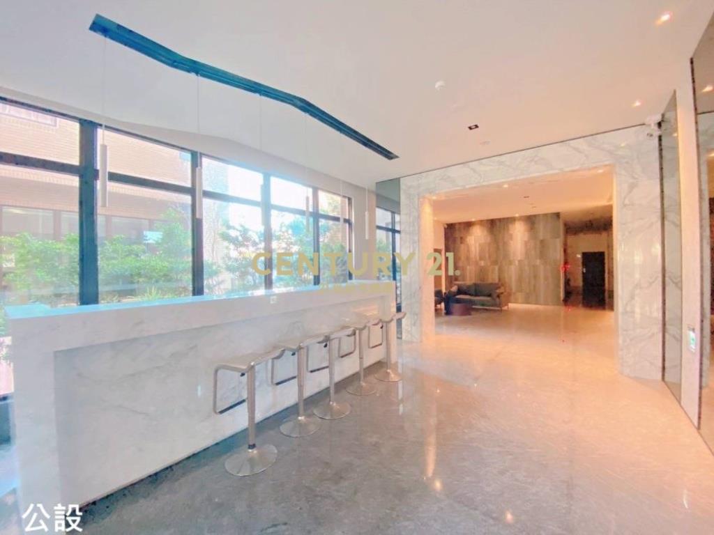 台中房屋-霧峰近中投2房平車華廈