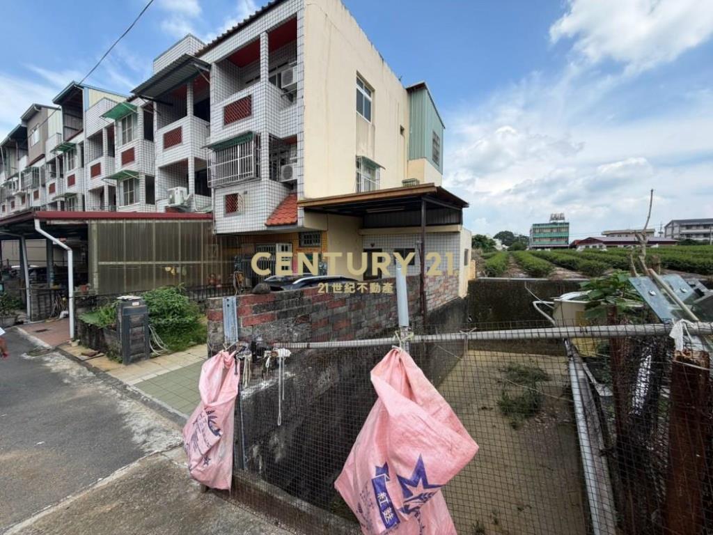 名間房屋-名間市區旁近交流道大地坪透天