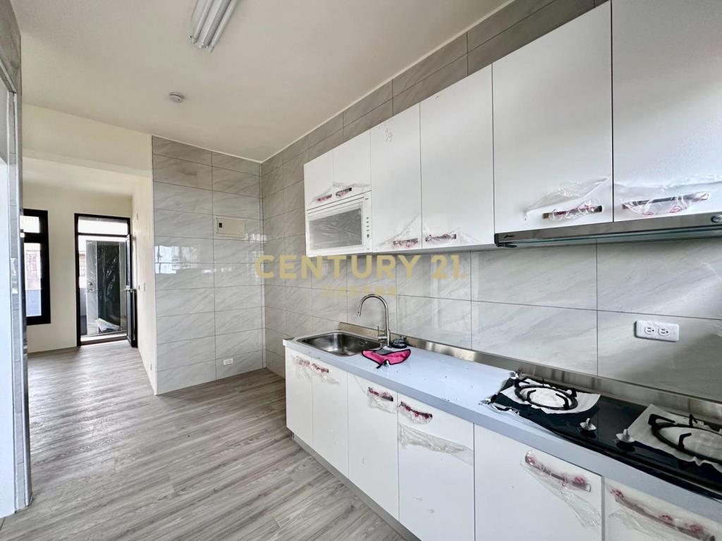 大肚藍色公路💙全新整理三房美寓