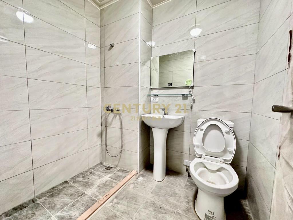 大肚藍色公路💙全新整理三房美寓