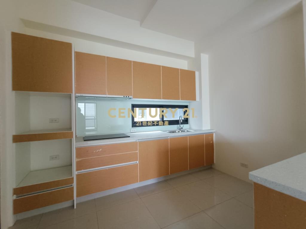 獨家烏日全新溪南臨路別墅