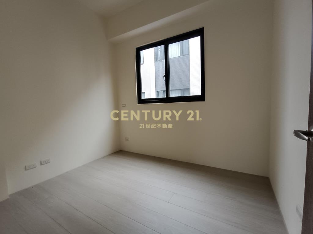 獨家烏日全新溪南臨路別墅