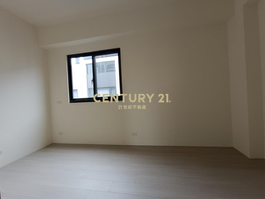 獨家烏日全新溪南臨路別墅