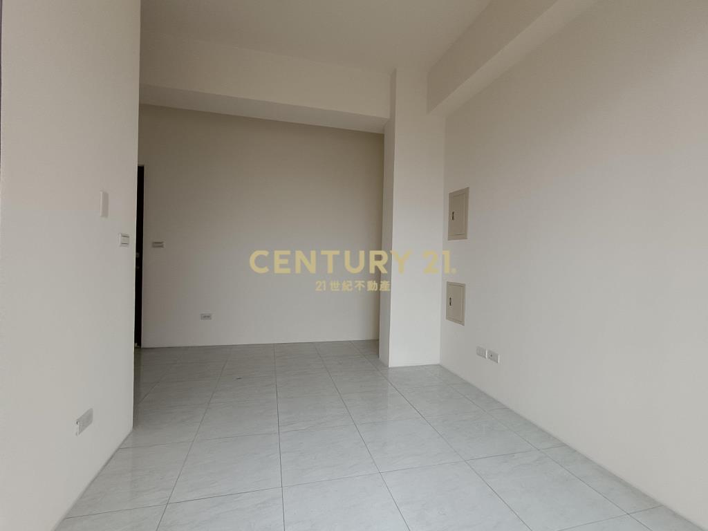 獨家烏日全新溪南臨路別墅