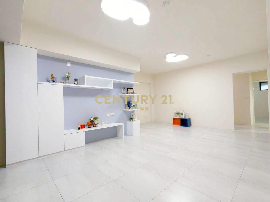 大雅精緻裝潢三房+車位