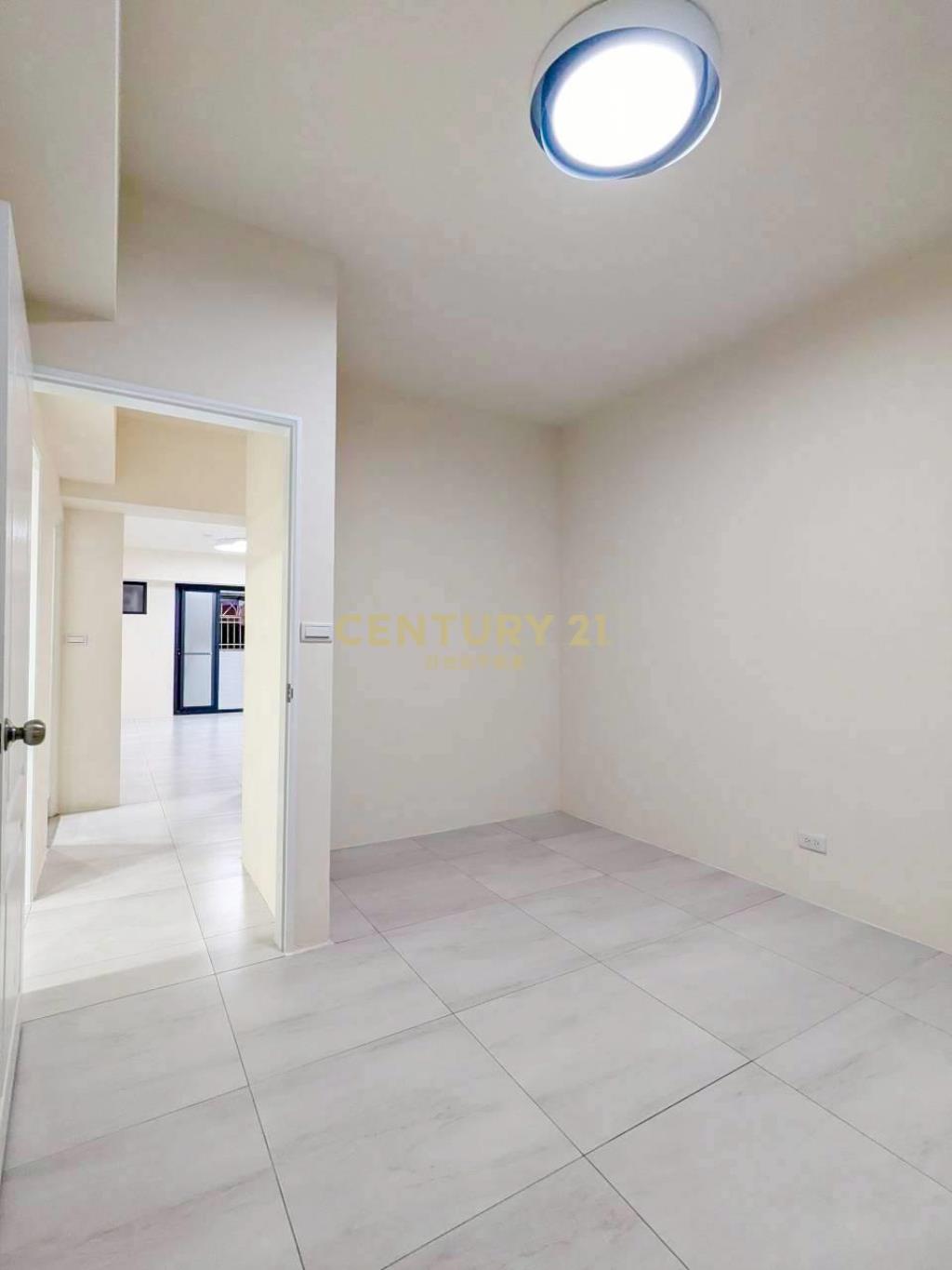 大雅精緻裝潢三房+車位