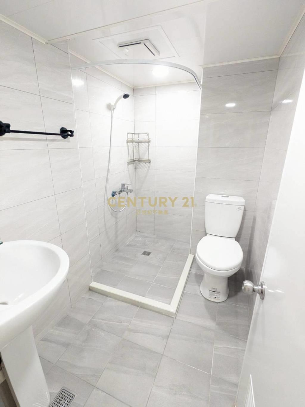 大雅精緻裝潢三房+車位