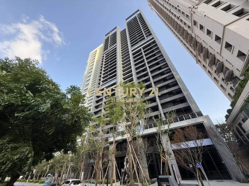 獨家🔥市政1號院✨住商兩用採光露台戶！