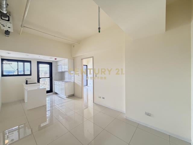 獨家❤️美裝潢『市政1號院』兩房車位最俗