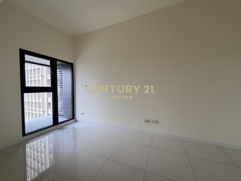 獨家❤️美裝潢『市政1號院』兩房車位最俗