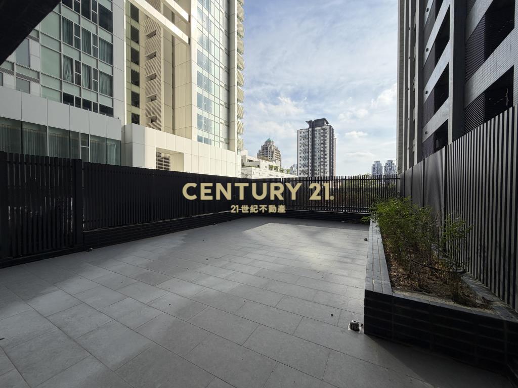 降價‼️大露台『市政1號院』住商兩用車位