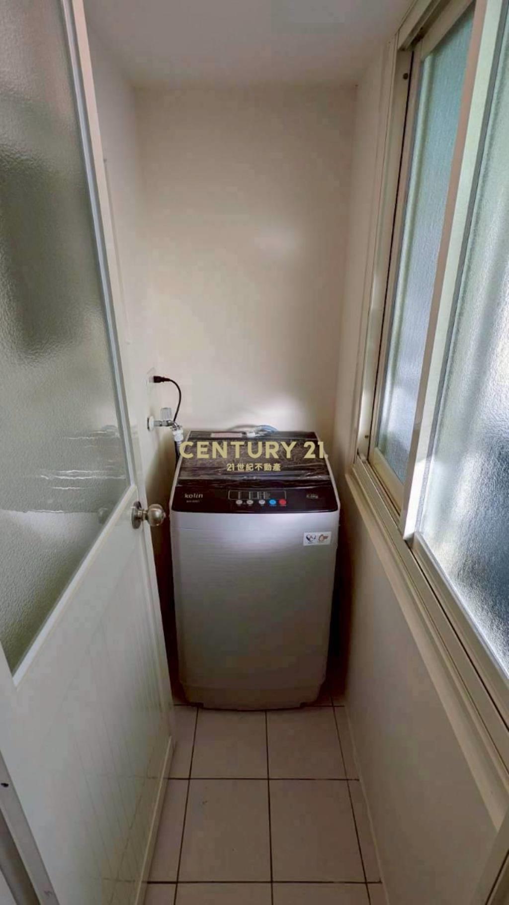 五權車站居誼大樓收租套房