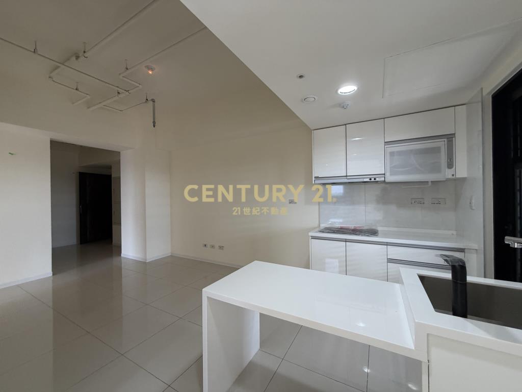 專任‼️『市政1號院』朝南兩房衛浴開窗