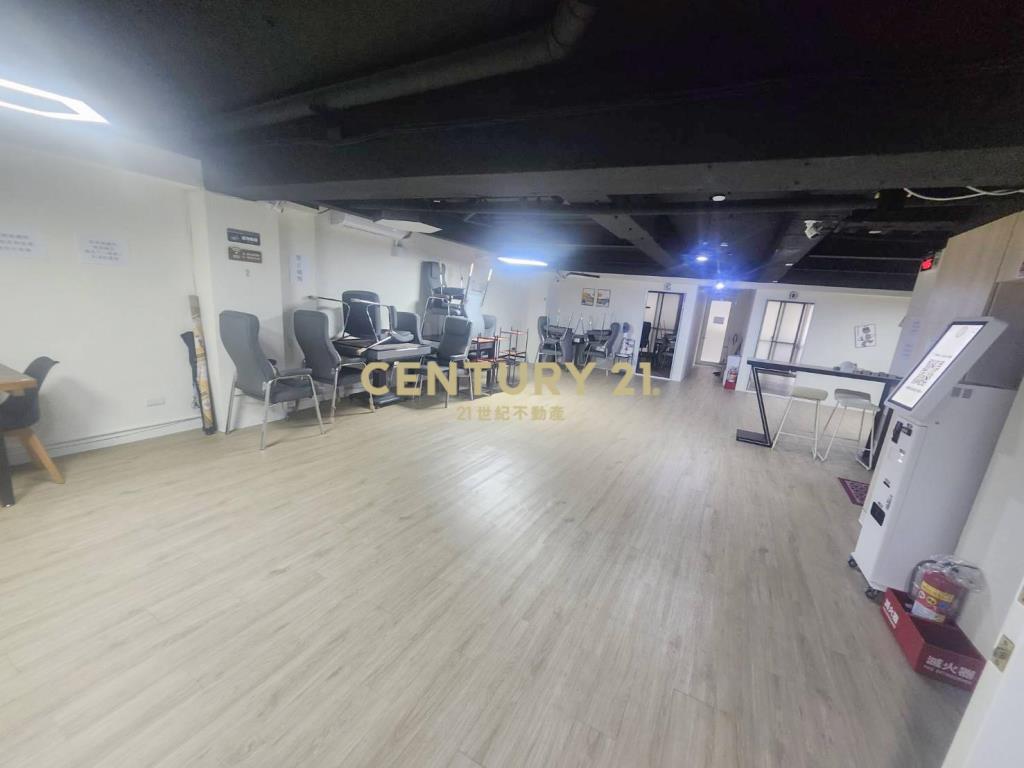 西區教育大學美術館旁華廈