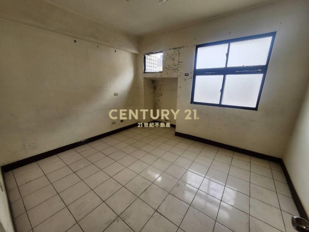 北區育仁國小旁三房+平車