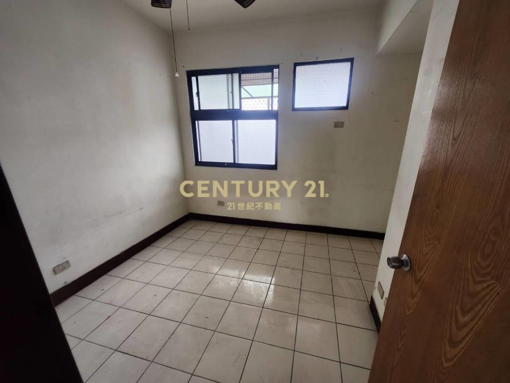 北區育仁國小旁三房+平車