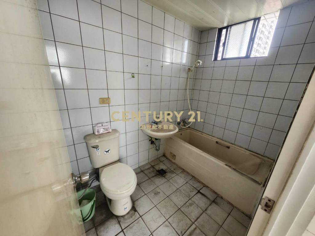 北區育仁國小旁三房+平車