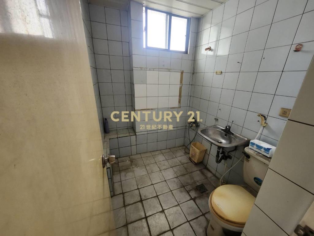 北區育仁國小旁三房+平車