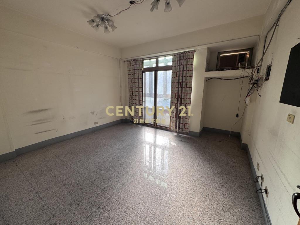 文心捷運金透店